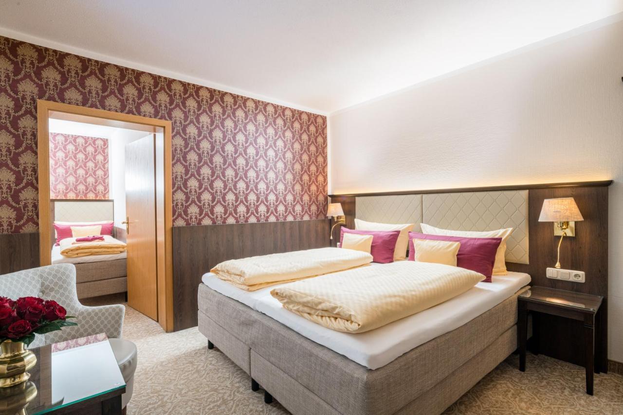 Triple Room,1117079487:JPEG